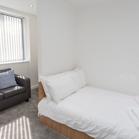 Superb Studio In The Middle Of Mánchester Exterior foto